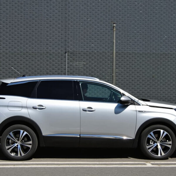 Peugeot 4008 – opinie, cena, dane techniczne, wymiary, spalanie, osiągi