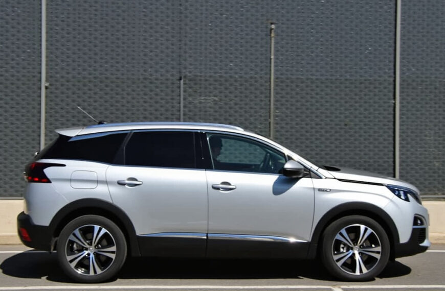 Peugeot 4008 – opinie, cena, dane techniczne, wymiary, spalanie, osiągi