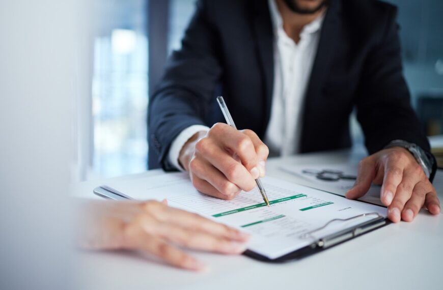 Ubezpieczenie AC: co obejmuje i czy warto je mieć?