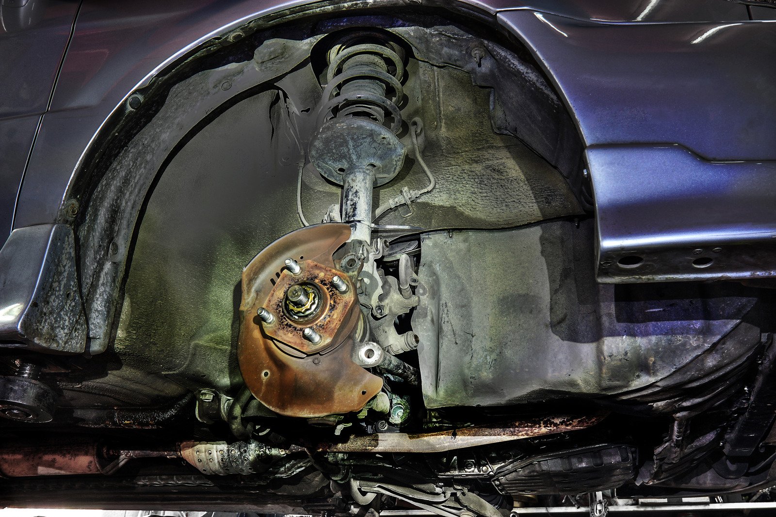 Jakie są najczęstsze przyczyny awarii układu hamulcowego i jak im zapobiegać?